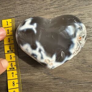 Heart-Shaped Orca Agate Stone